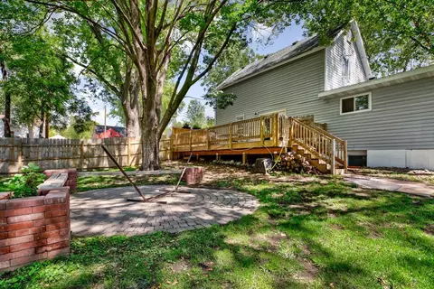 821 Division St E, Faribault, MN 55021 photo 18