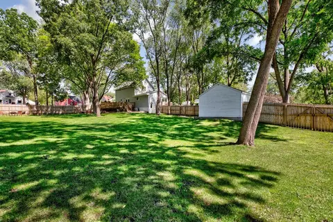 821 Division St E, Faribault, MN 55021 photo 11
