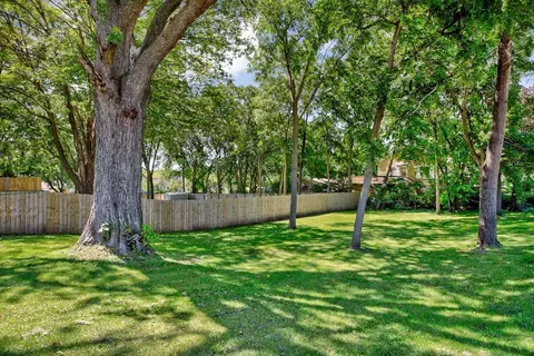 821 Division St E, Faribault, MN 55021 photo 5
