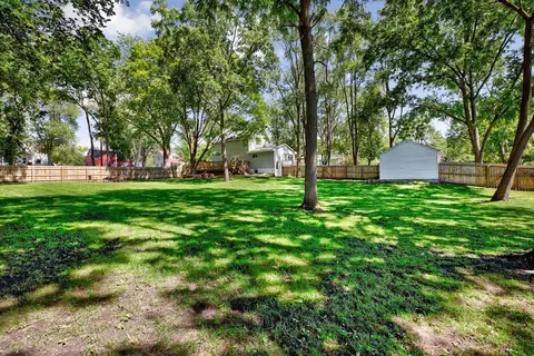 821 Division St E, Faribault, MN 55021 photo 13