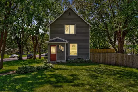 821 Division St E, Faribault, MN 55021 photo 3