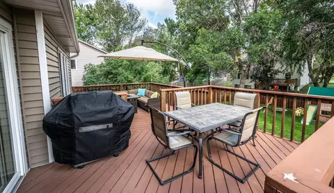 993 Ticonderoga Trl, Eagan, MN 55123 photo 35