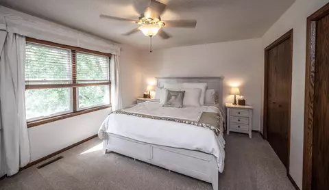 993 Ticonderoga Trl, Eagan, MN 55123 photo 18