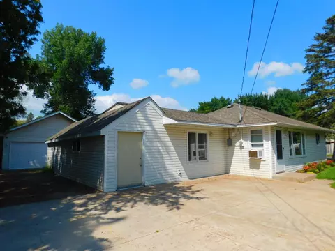 10750 Stutz St NE, Circle Pines, MN 55014