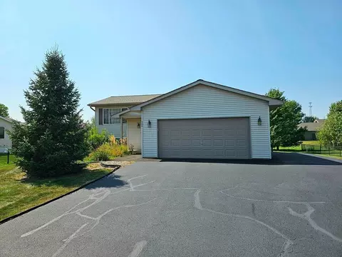 260 5th Ave, Baldwin, WI 54002