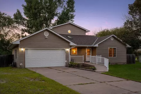 13037 1st Ave S, Zimmerman, MN 55398