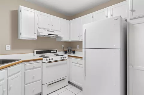 3566 Blue Jay Way #105, Eagan, MN 55123 photo 9