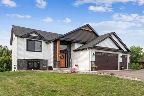 460 Alcott St E, Rush City, MN 55069