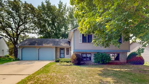 204 Highland Ct SE, Stewartville, MN 55976
