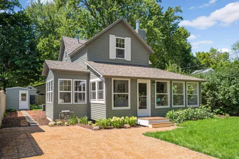 2919 Holt Ln, Mound, MN 55364