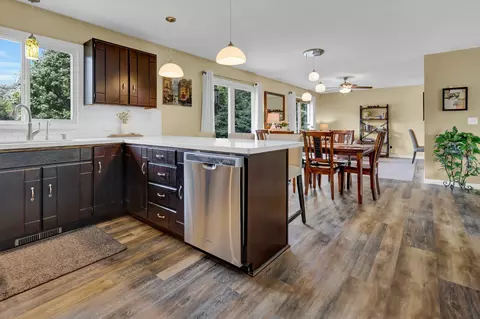 5677 Walnut Dr, Saint Cloud, MN 56303 photo 8