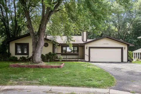 12321 63rd Ave N, Maple Grove, MN 55369