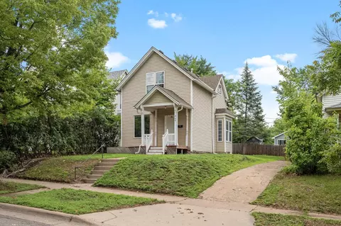 866 Clark St, Saint Paul, MN 55130