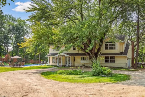 425 Tonkawa Rd, Orono, MN 55356