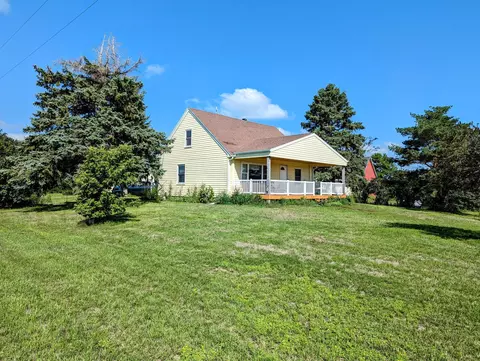 20176 528th Ave, Lake Crystal, MN 56055