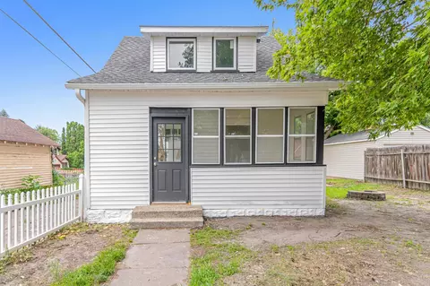 2210 39th Ave N, Minneapolis, MN 55412