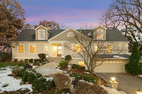 7001 Dublin Rd, Edina, MN 55439