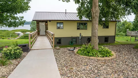 11584 Arctic Dr, Grey Eagle, MN 56336