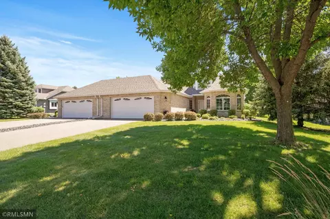 10344 Eagle Pointe Trl, Woodbury, MN 55129
