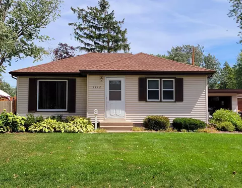 5242 Kentucky Ave N, Crystal, MN 55428