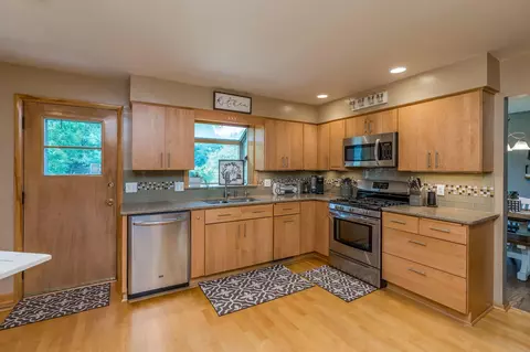 726 Lower Johnson Cir, Saint Peter, MN 56082 photo 10