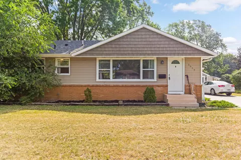 5912 Xerxes Ave N, Brooklyn Center, MN 55430