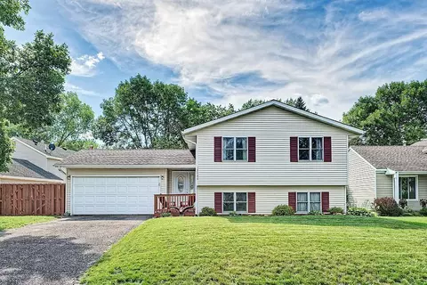 12426 Redwood St NW, Coon Rapids, MN 55448