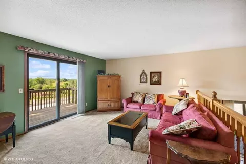 732 Caribou Ln, Eagan, MN 55123 photo 9