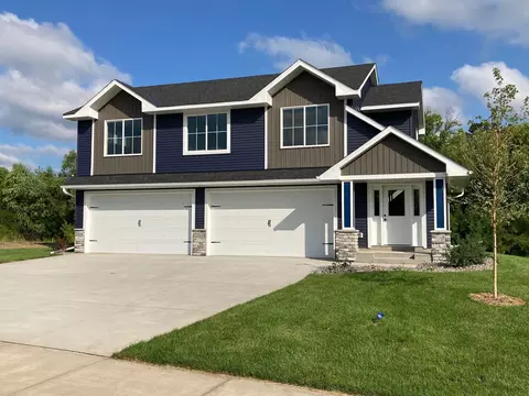 2514 Jewel St, Saint Augusta, MN 56301