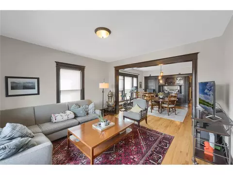 1926 Aldrich Ave S #A202, Minneapolis, MN 55403