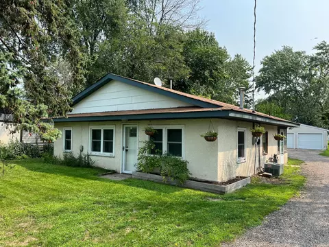 14187 Forest Blvd N, Hugo, MN 55038