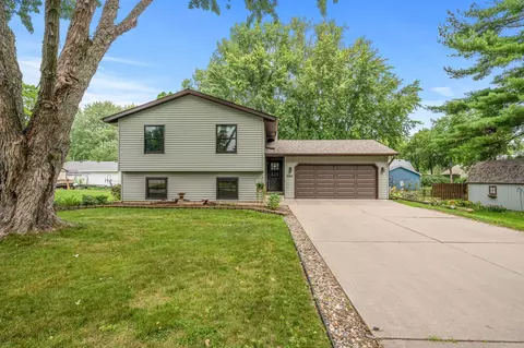 1681 Ridgewood Ave, White Bear Lake, MN 55110