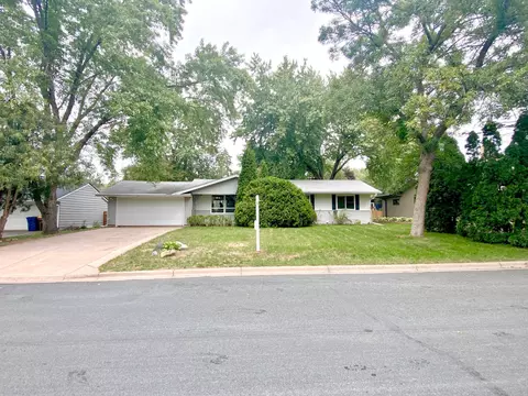 2419 Hillside Rd, White Bear Lake, MN 55110