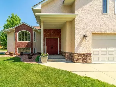 1899 Sunrise Ct, Eagan, MN 55122 photo 4