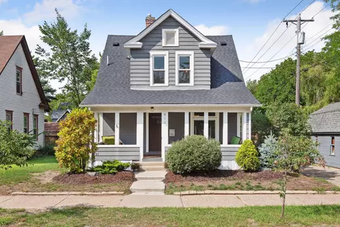 512 W 34th St, Minneapolis, MN 55408