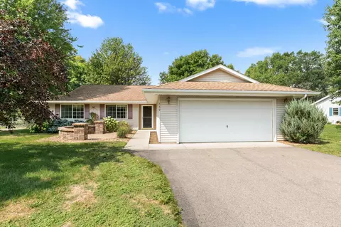 339 12th Ave SE, Saint Joseph, MN 56374