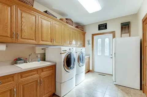 440 Saint Paul Ave, Faribault, MN 55021 photo 23