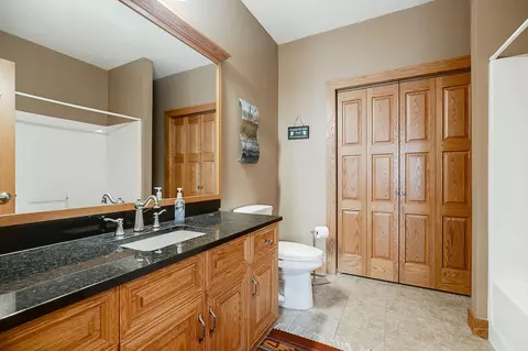 440 Saint Paul Ave, Faribault, MN 55021 photo 22