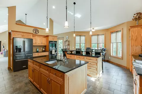 440 Saint Paul Ave, Faribault, MN 55021 photo 20