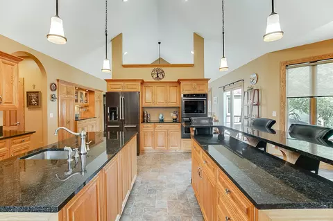 440 Saint Paul Ave, Faribault, MN 55021 photo 19