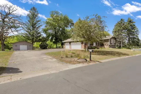 14250 Bluebird Trl NE, Prior Lake, MN 55372