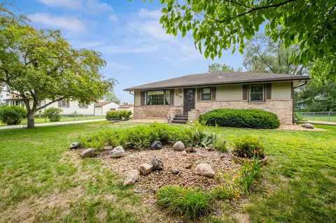 914 Lincoln St, Anoka, MN 55303