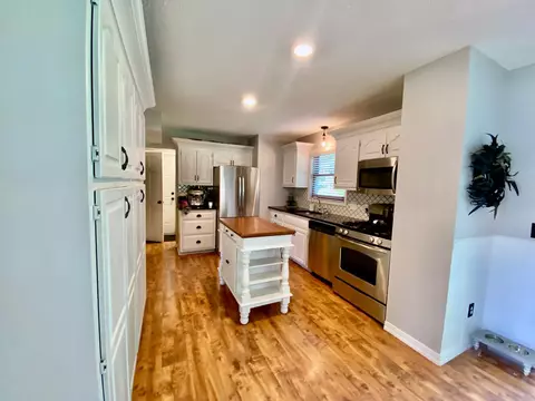 3930 Canter Glen Dr, Eagan, MN 55123 photo 10