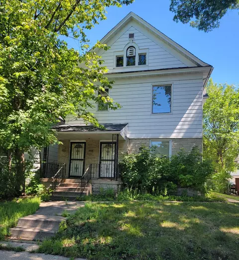 2822 Fremont Ave N, Minneapolis, MN 55411