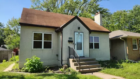 3321 Beard Ave N, Robbinsdale, MN 55422