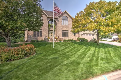 10804 Clifton Ave, Burnsville, MN 55337