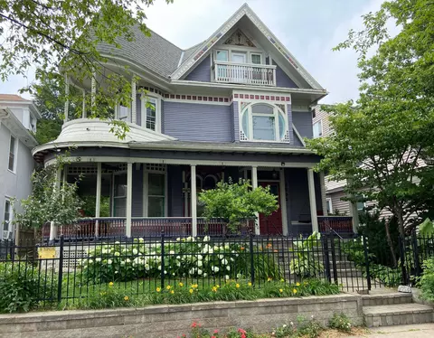 2932 Park Ave, Minneapolis, MN 55407