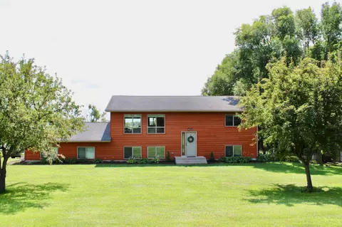 7695 Rolling Hills Rd, Corcoran, MN 55340