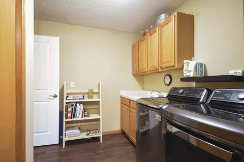 3046 Timberwood Trl, Eagan, MN 55121 photo 20