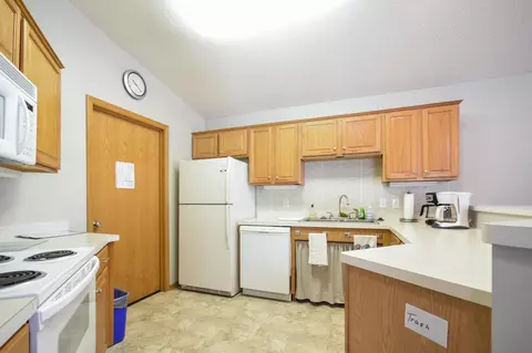 3046 Timberwood Trl, Eagan, MN 55121 photo 31